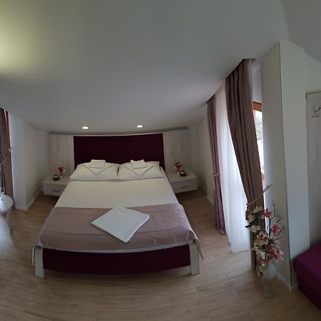 Apis Hotel تريبينيي المظهر الخارجي الصورة