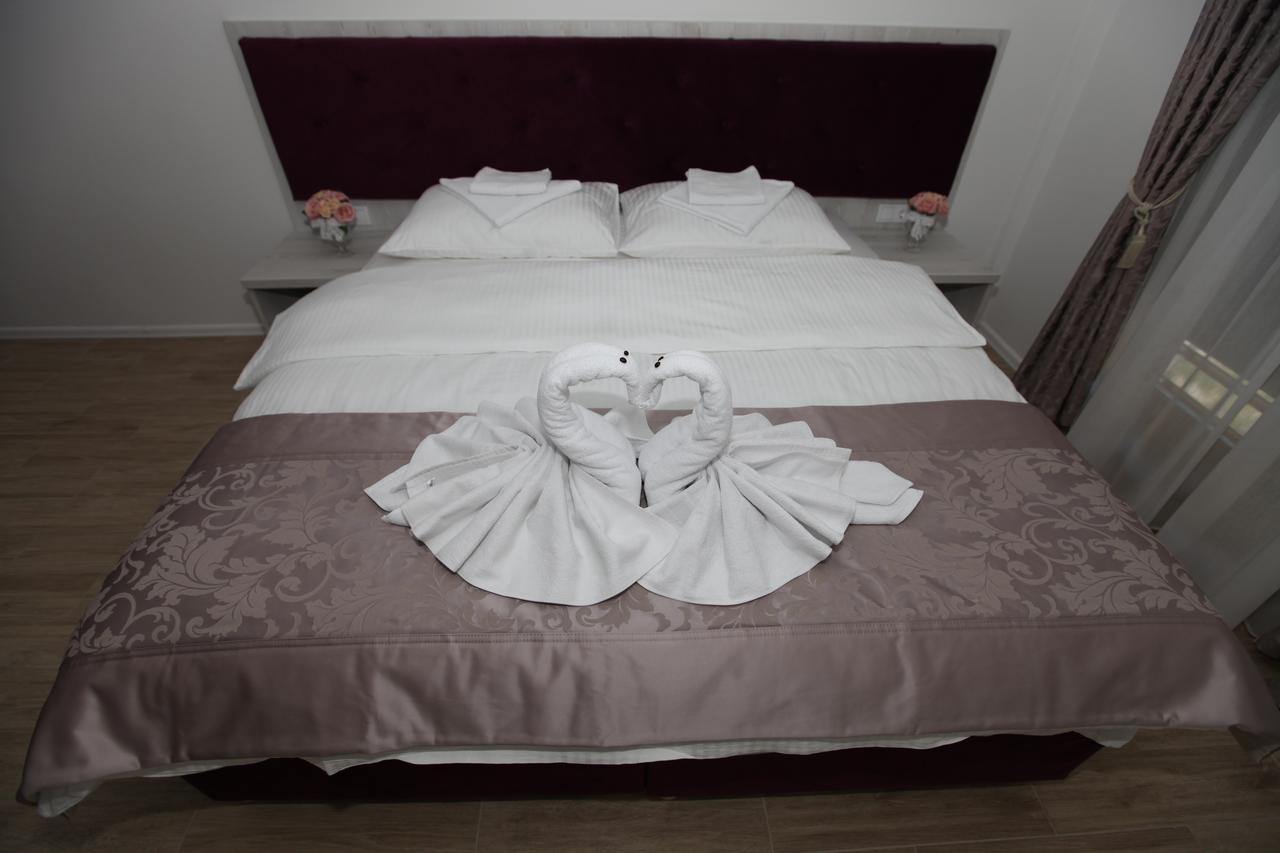 Apis Hotel تريبينيي المظهر الخارجي الصورة